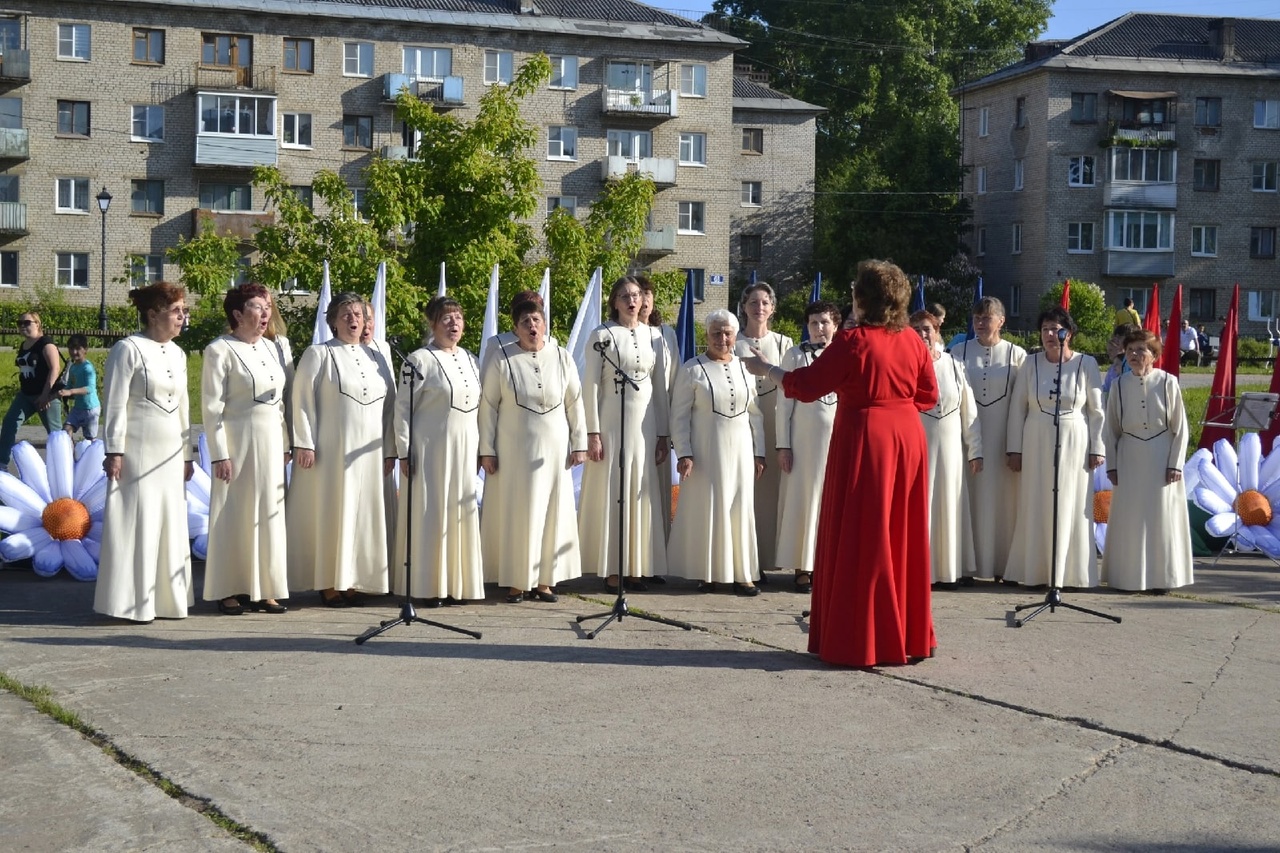 Праздничная программа 